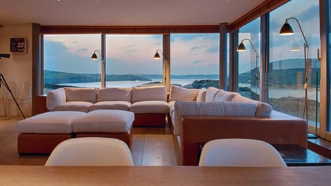 From Land to Sea House in England