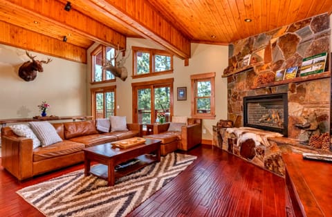 Sugar Pine Cabin in Truckee