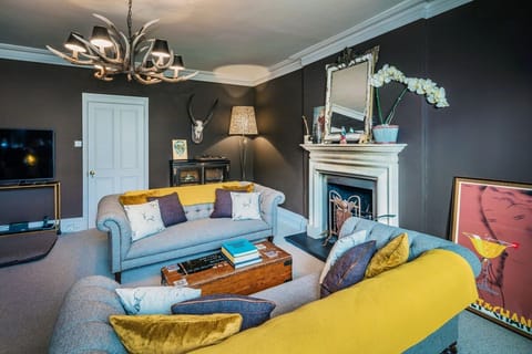 Even Keel Apartment in Tetbury