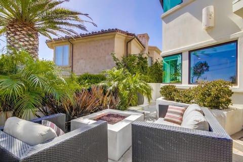 Surfside Villa in Pacific Beach