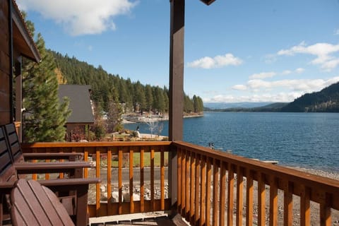 Lake Days Apartment in Donner Lake