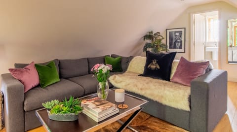 Halcyon Hideaway Apartment in Hertford