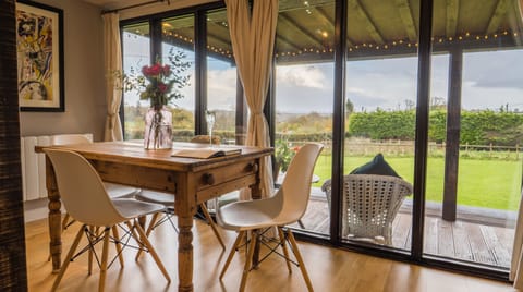 Felicity Orchard Cabin in Wellington