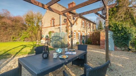 Country Idyll Cabin in South Kesteven District