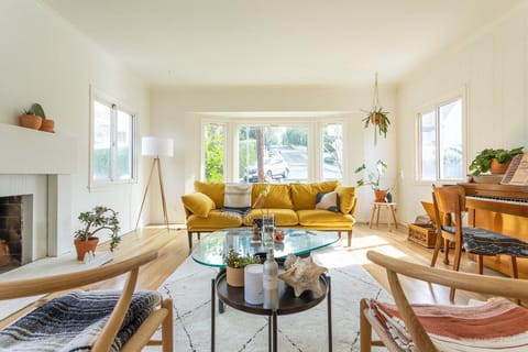 Best Of Bastet House in Highland Park