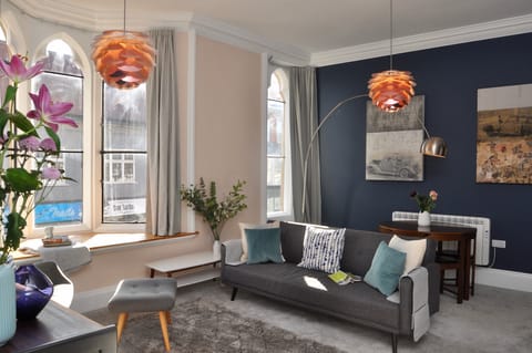 Chic on Fleek Apartment in Taunton