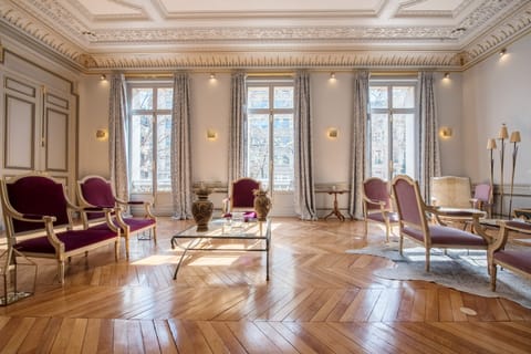 Wagram Vibes Apartment in Paris