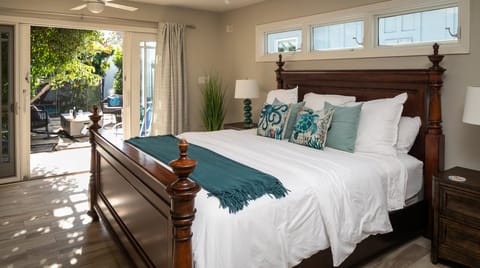 Dolphin Bay House in La Jolla Shores