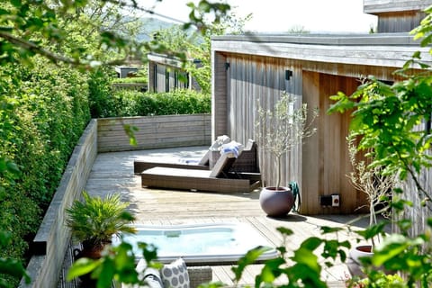 Gooseberry Field Cabin in Sedgemoor