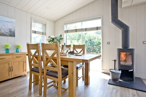 Cheddar Peak Cabin in Sedgemoor