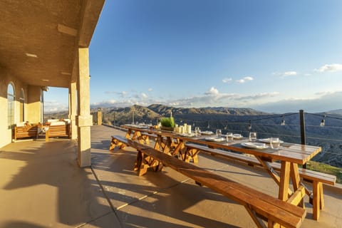 Zenith Valley House in Yucca Valley