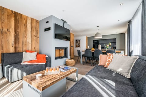 The Shadow of Mont Blanc Villa in Chamonix