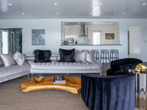 Life On Mars Apartment in Palm Springs