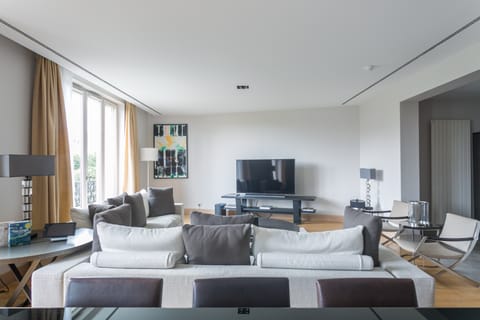 A Hennessy Special Apartment in Paris