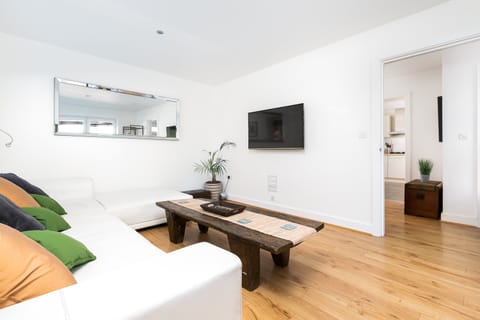 Teak On White Apartment in Reading