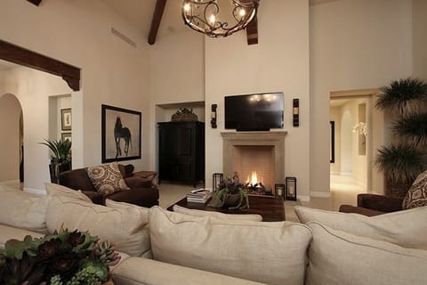 Calm Waters Apartment in Cathedral City