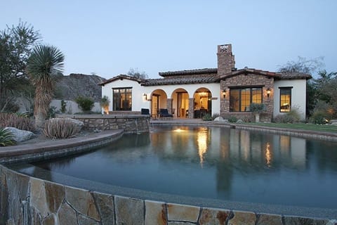 Calm Waters Apartment in Cathedral City