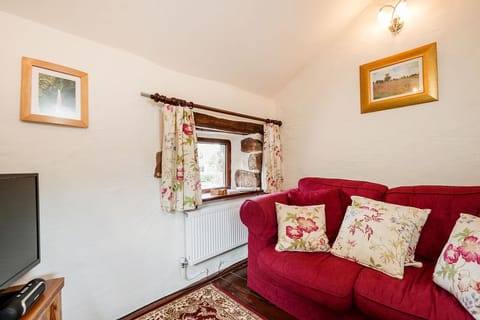 Stanley Ghyll Cottage Apartment in Copeland District