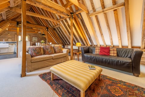 Hay Ride Apartment in Babergh District