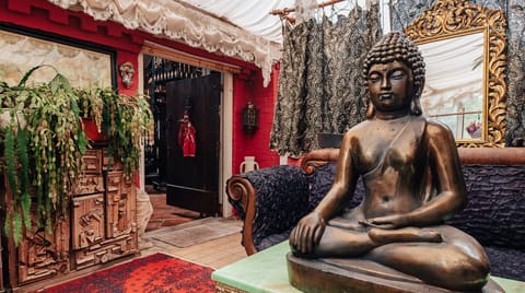 A Moving Feast Apartment in Newark and Sherwood District