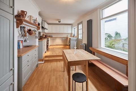Sea Spray Hideaway Apartment in Saltburn-by-the-Sea