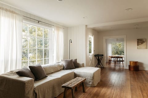 Starry Sky Apartment in Echo Park