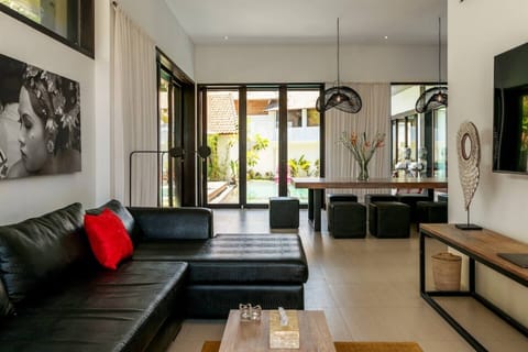 The Stuff Of Life Apartment in Kerambitan