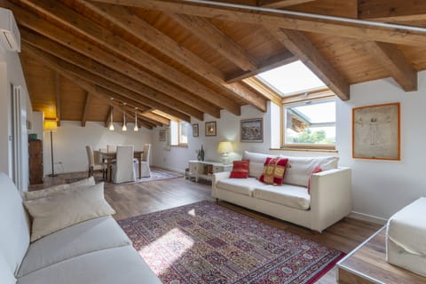 Lily & Violet Apartment in Friuli-Venezia Giulia