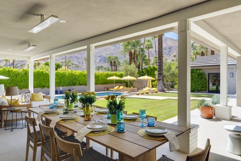 Buena Vista SoCal Club Apartment in Palm Springs