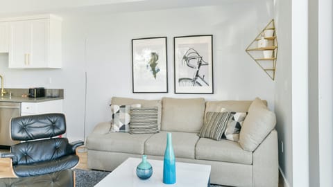 Altered States Apartment in Echo Park