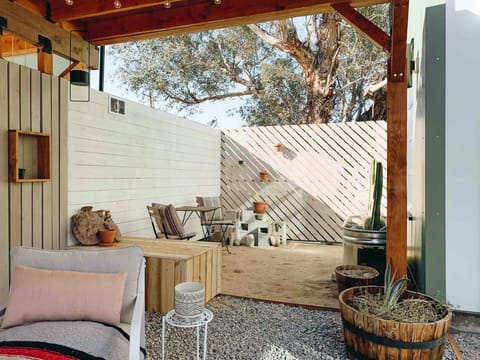 Desert Serenity Cabin in Joshua Tree
