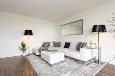 Starburst Mirror Apartment in West Hollywood