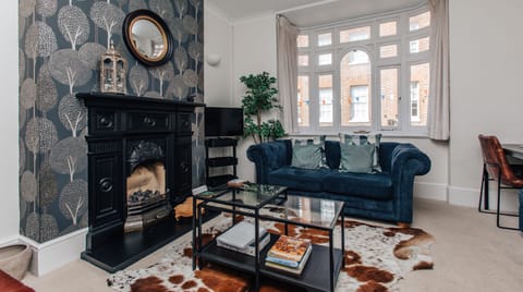 A Royal Regatta Apartment in Henley-on-Thames