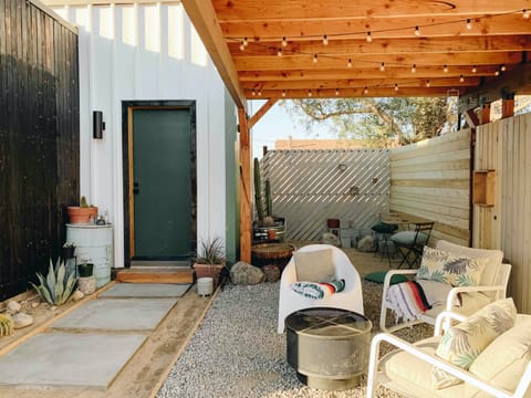 Desert Lily Cabin in Joshua Tree