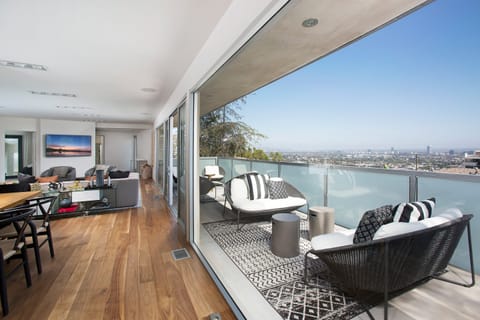 Sunset Skyline House in West Hollywood