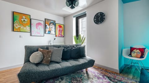 A Little Help Apartment in Liverpool