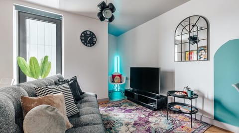 A Little Help Apartment in Liverpool