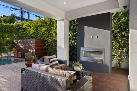 Hollywood Starlet Apartment in West Hollywood