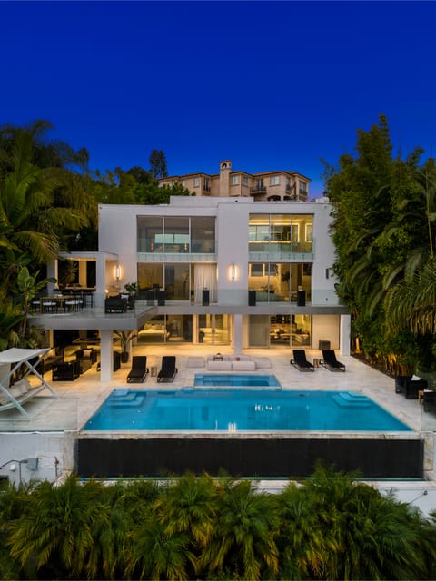 Second Sunset Apartment in West Hollywood