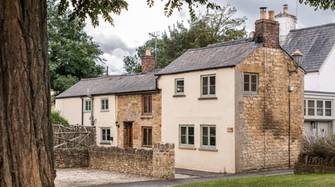 The Cotswold Way Cabin in Chipping Campden