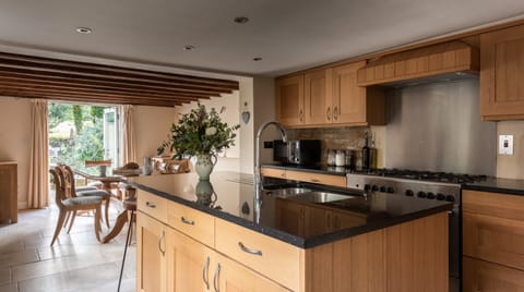 The Cotswold Way Cabin in Chipping Campden