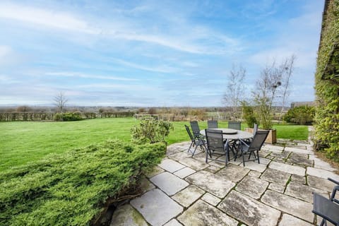 Back to the Farm Apartment in Wychavon District