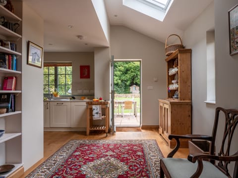 The Fairest Of Seasons Apartment in West Oxfordshire District