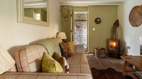 A Glass And A Half Apartment in Llanfrynach