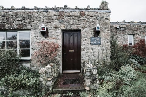 The Twitcher Cabin in Wales