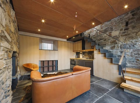 Fisherman's Shanty Cabin in Pittenweem