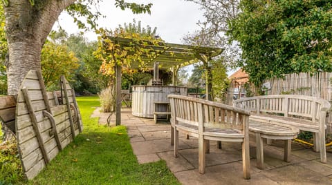 Victoriana Farm House in Bridgwater