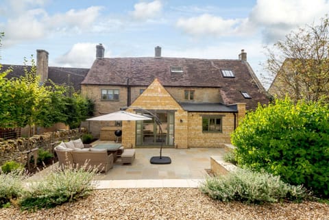 Apples & Oak Apartment in West Oxfordshire District