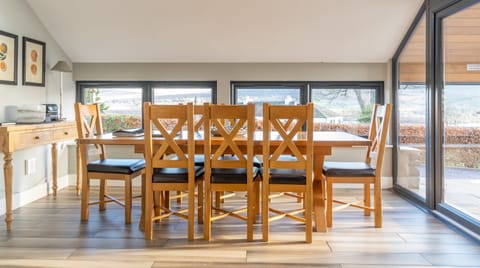 The Ribbon Lake Apartment in England