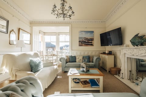 Ocean's Dance Apartment in Aberdyfi